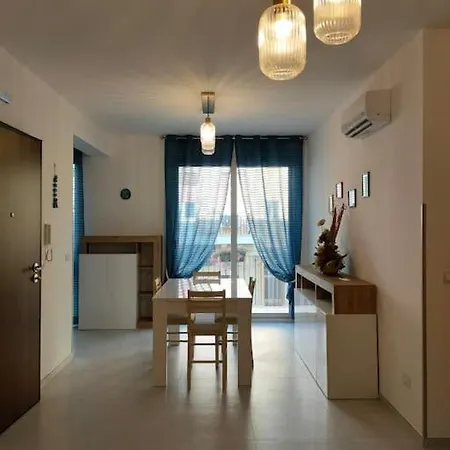 Casa3fratelli, Via Cutino 16 Appartement *